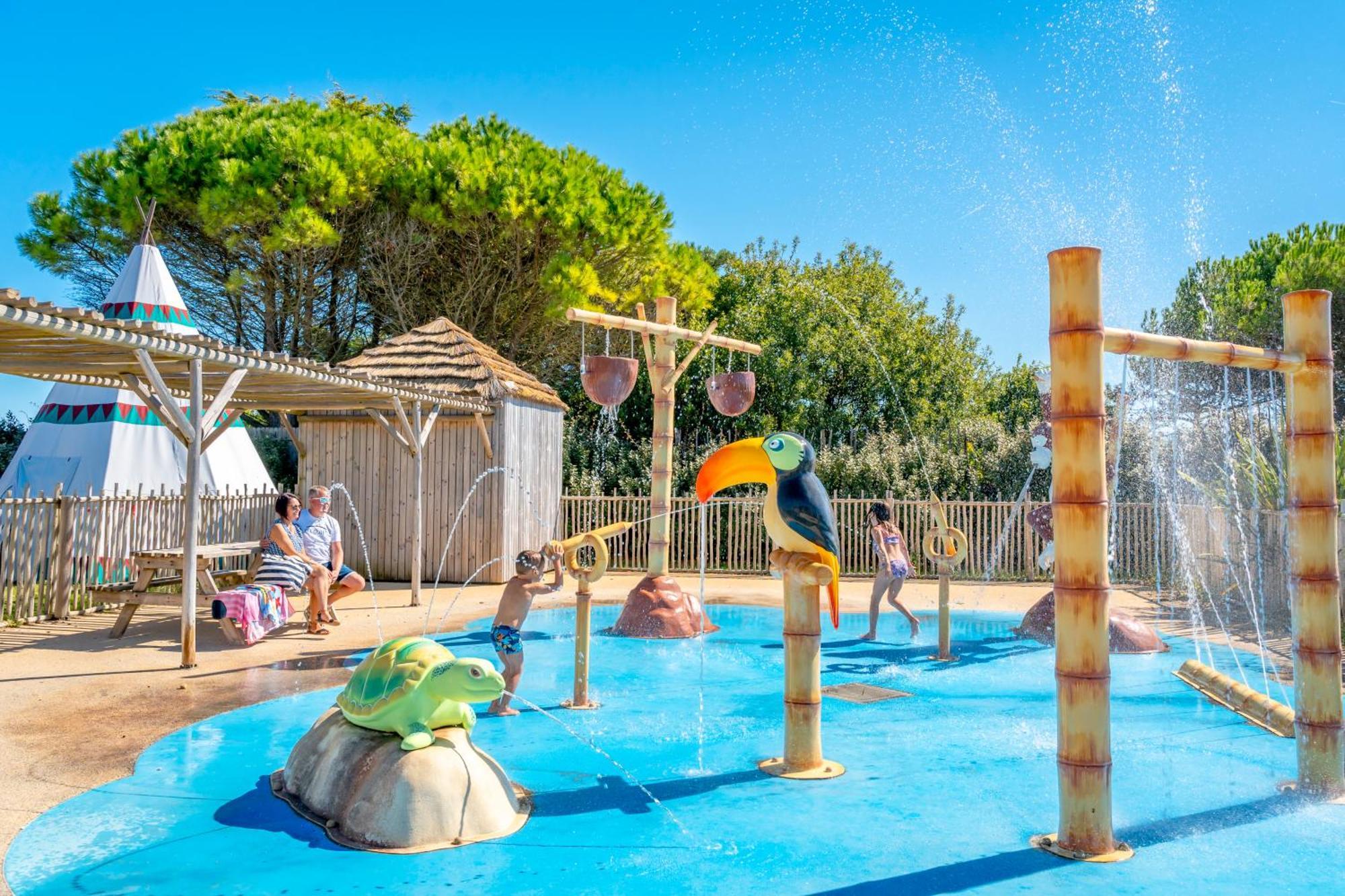 Camping Paradis 4 Etoiles A La Corniche La Rochelle Анґулін-сюр-Мер Екстер'єр фото